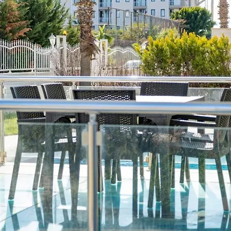 Villa Crystal Water Deniz Saray 2-