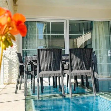 Crystal Water Deniz Saray 2- Villa Belek
