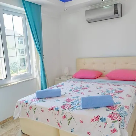 Crystal Water Deniz Saray 2- Villa *