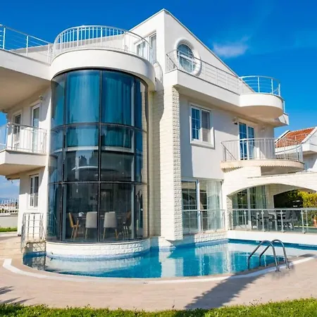 Crystal Water Deniz Saray 2- * Μπέλεκ